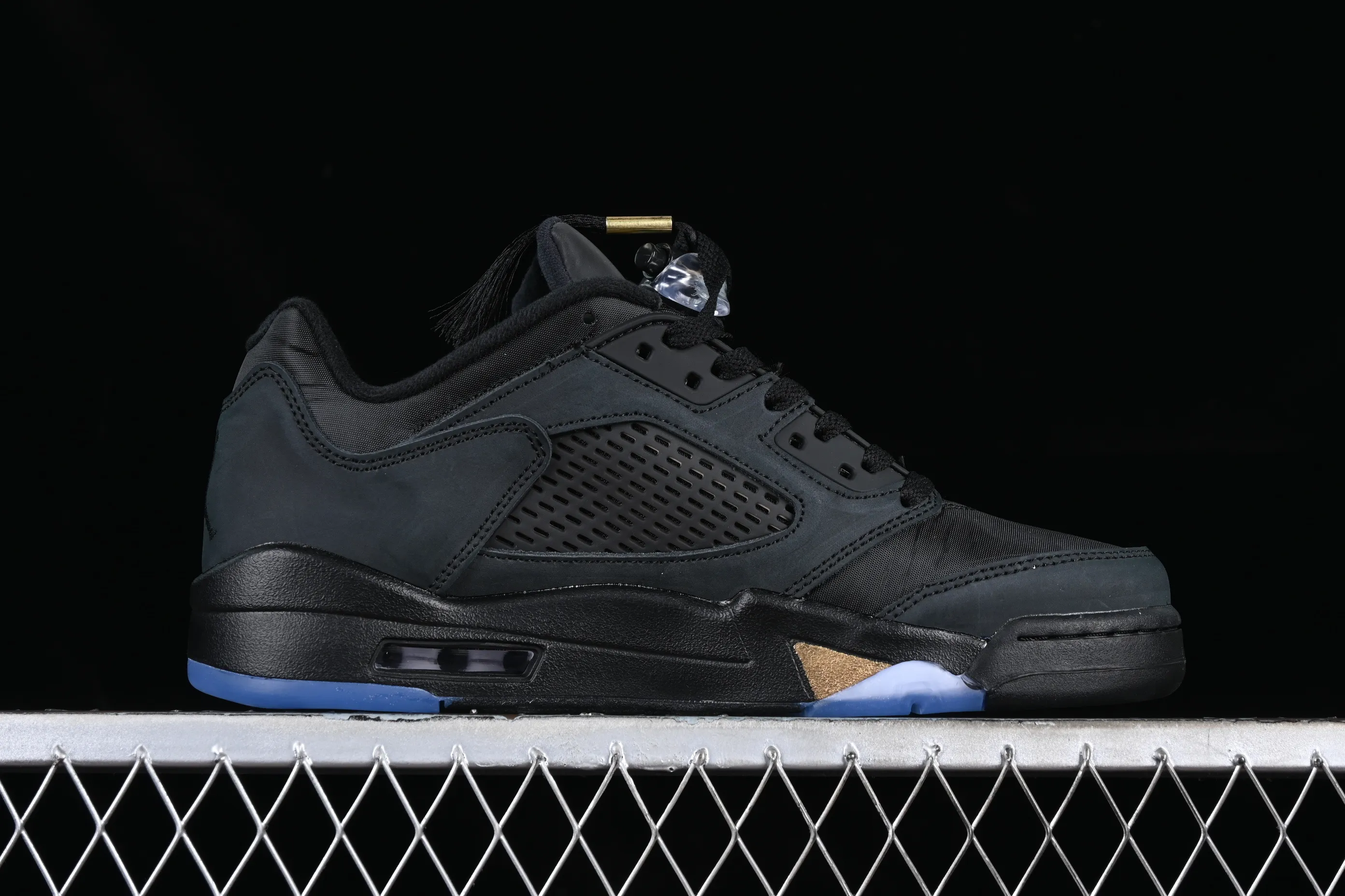 All categories Air Jordan Jordan series basketball shoes Air Jordan 5 Air Jordan 5 Low "Wings" AJ5 Joe 5 black gold cloth low-top basketball shoes DJ1094-001